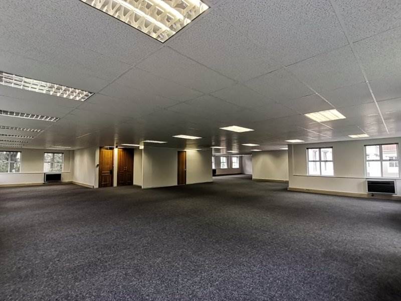 365  m² Office Space in Dunkeld West photo number 14