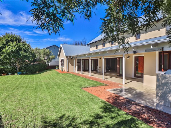 4 Bedroom House