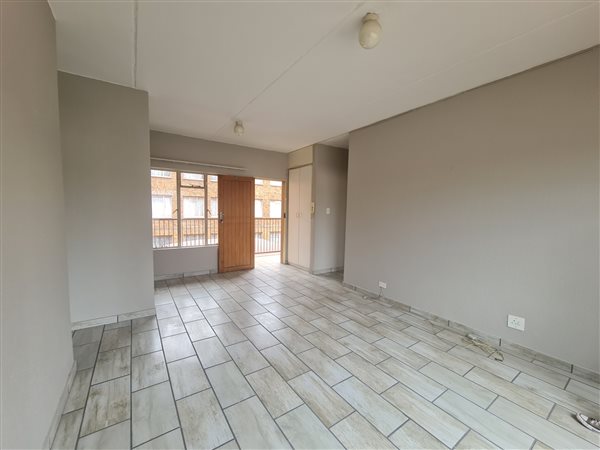 2 Bed Apartment