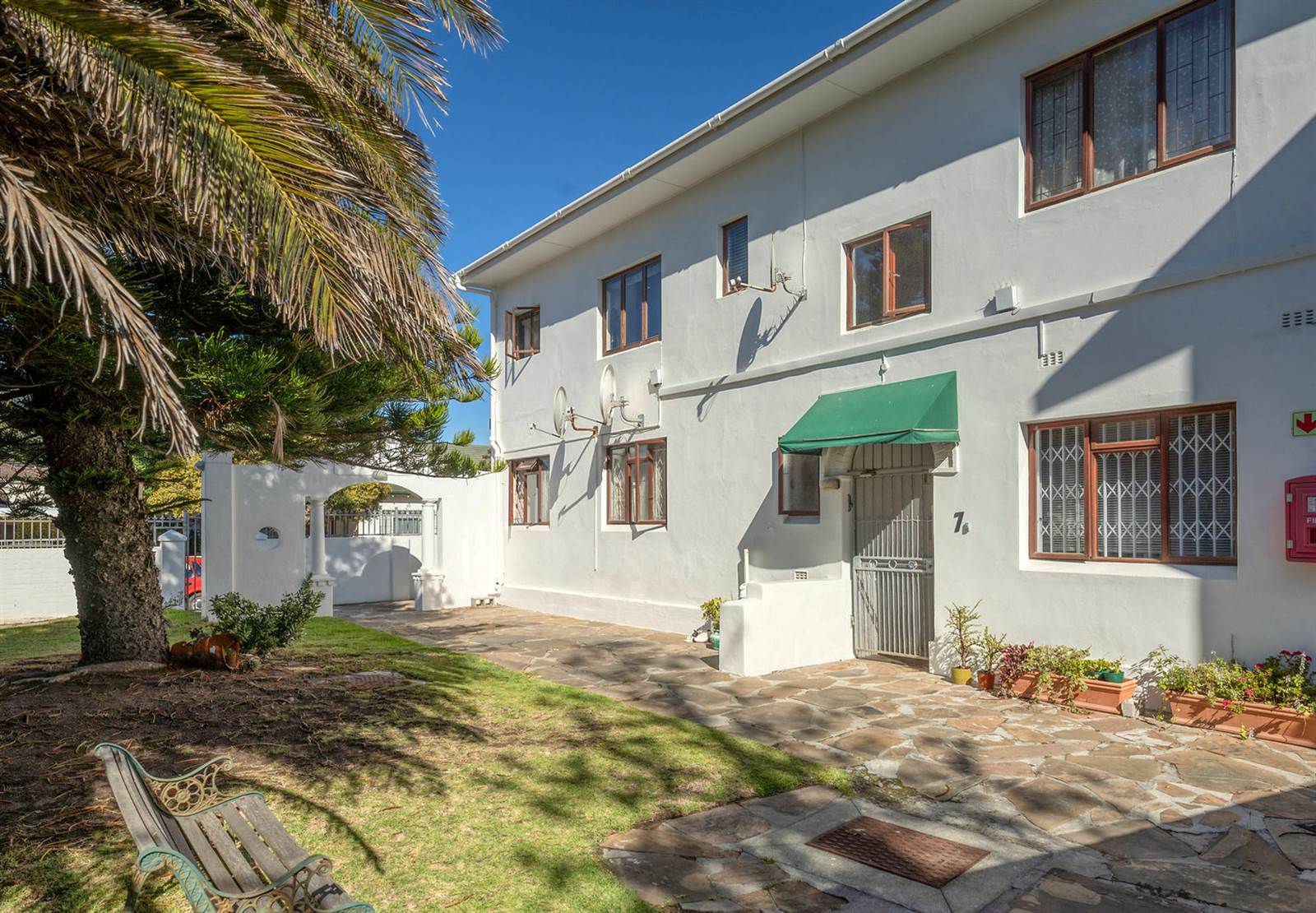 2 Bed House in Fish Hoek photo number 4
