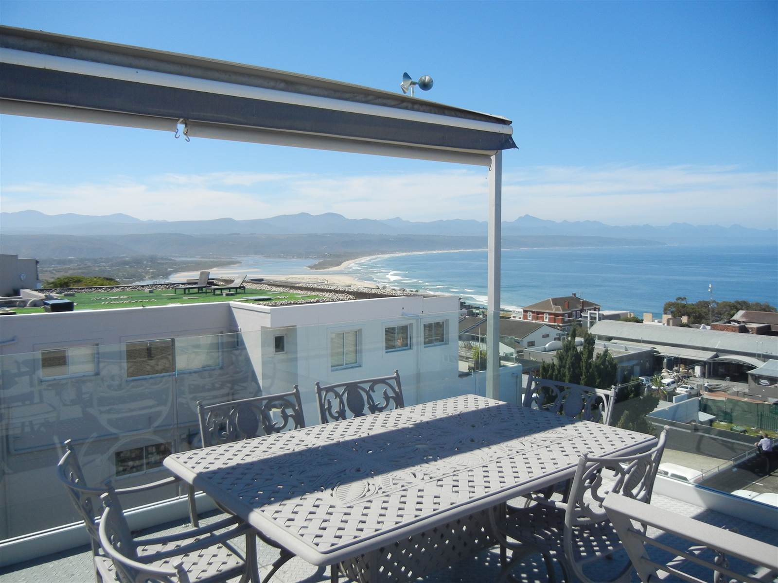4 Bed Apartment in Plettenberg Bay photo number 18