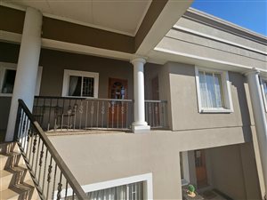 3 Bed Apartment in Bethlehem Central
