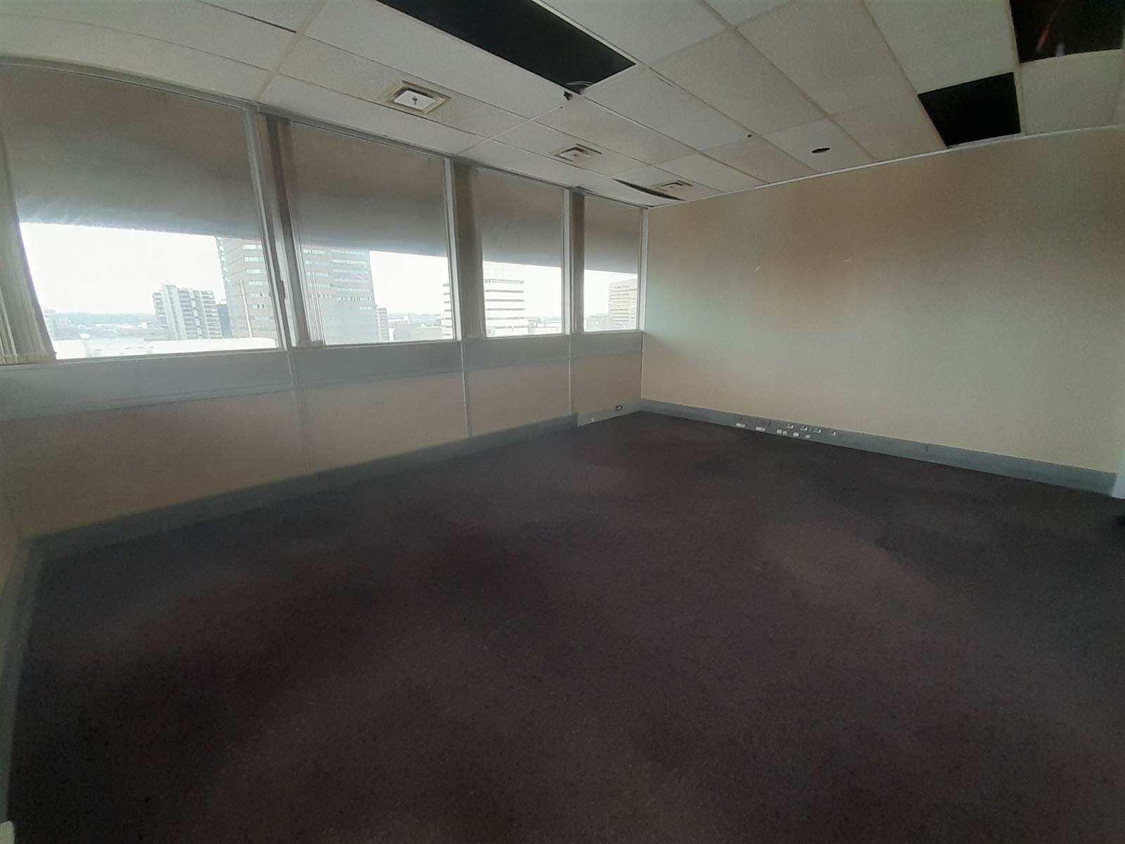 344.6  m² Commercial space in Durban CBD photo number 5