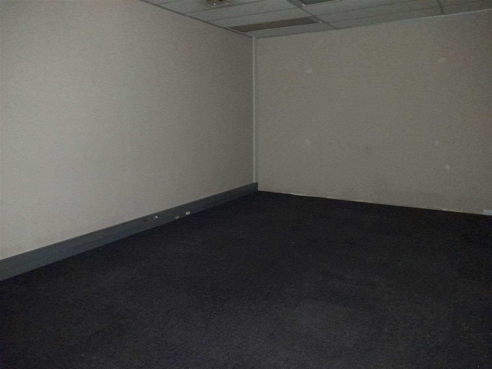 344.6  m² Commercial space in Durban CBD photo number 10