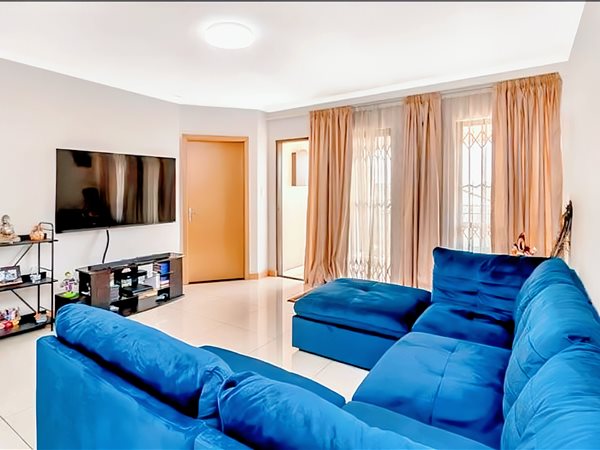 2 Bed Apartment