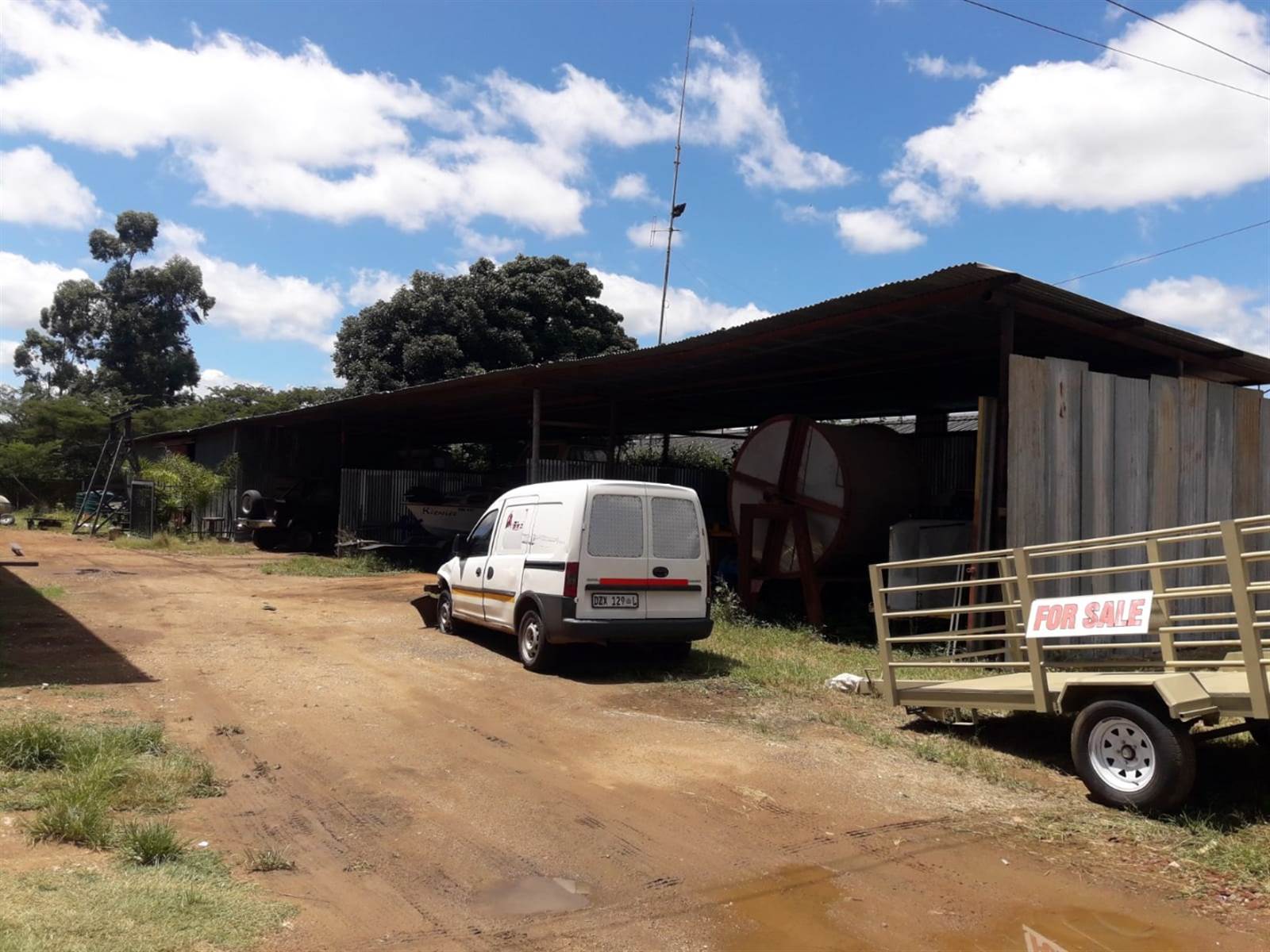 1400  m² Commercial space in Louis Trichardt photo number 20