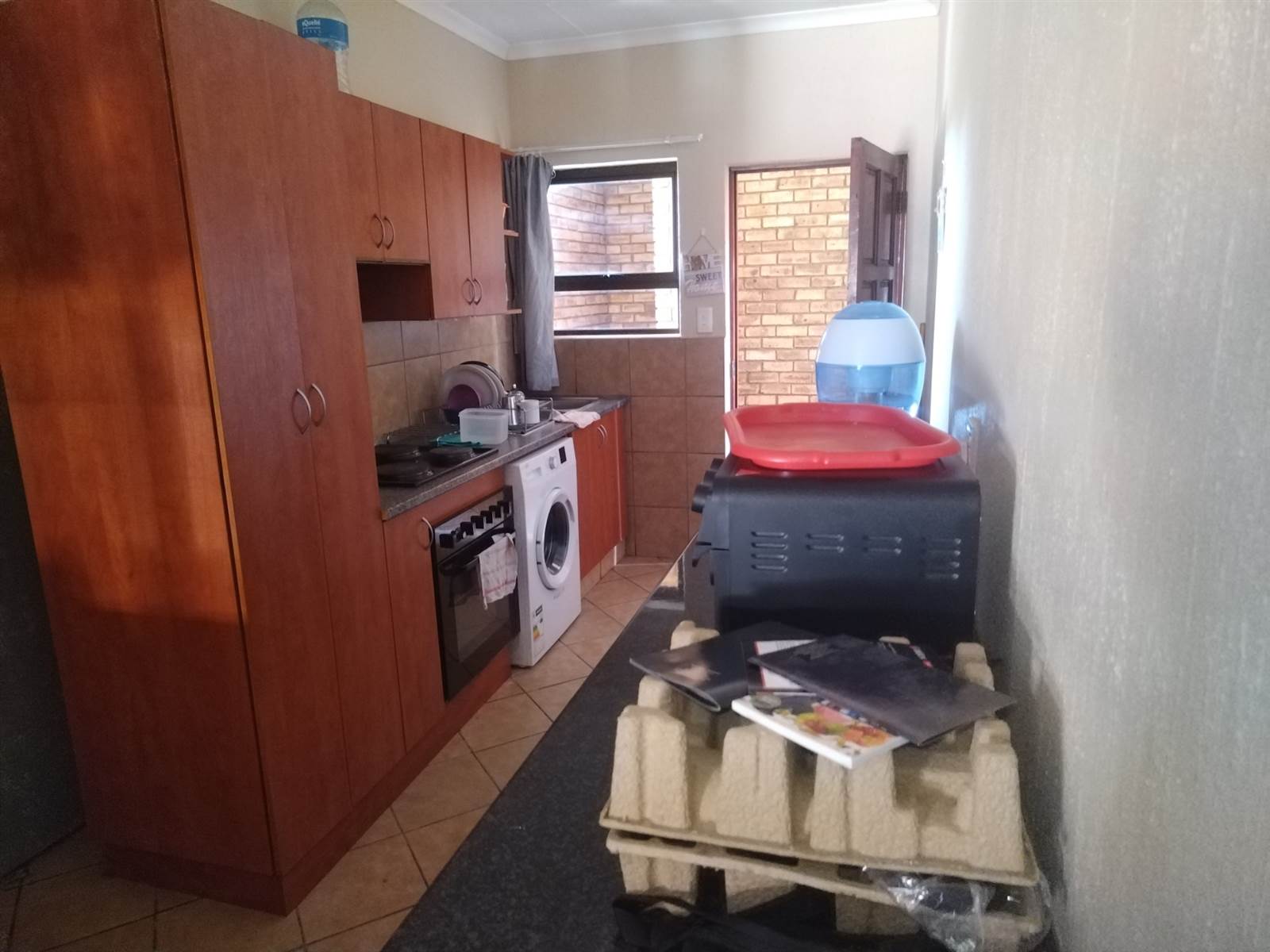 3 Bed Townhouse in Lephalale (Ellisras) photo number 1