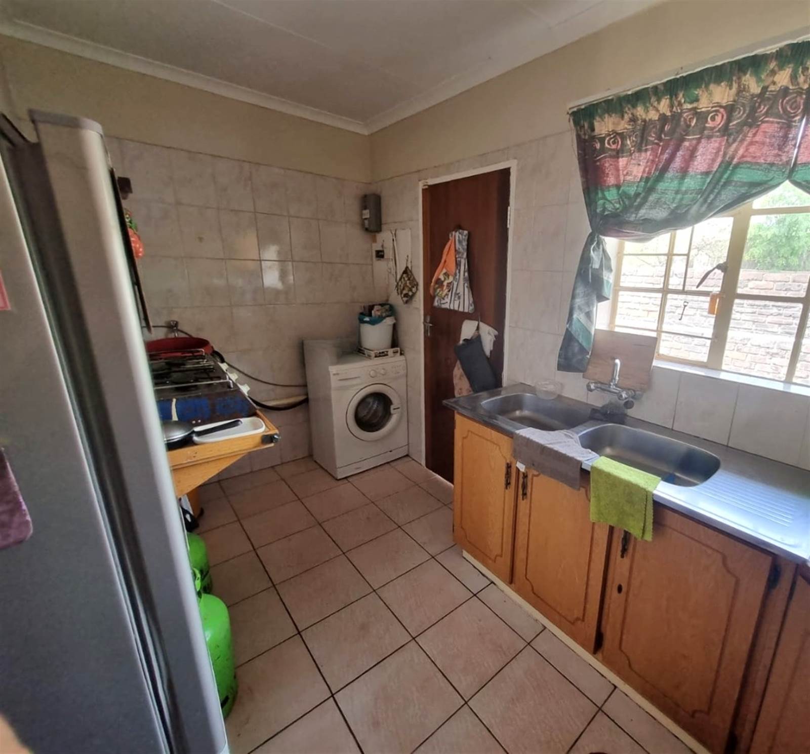 1 Bed Townhouse in Protea Park photo number 5