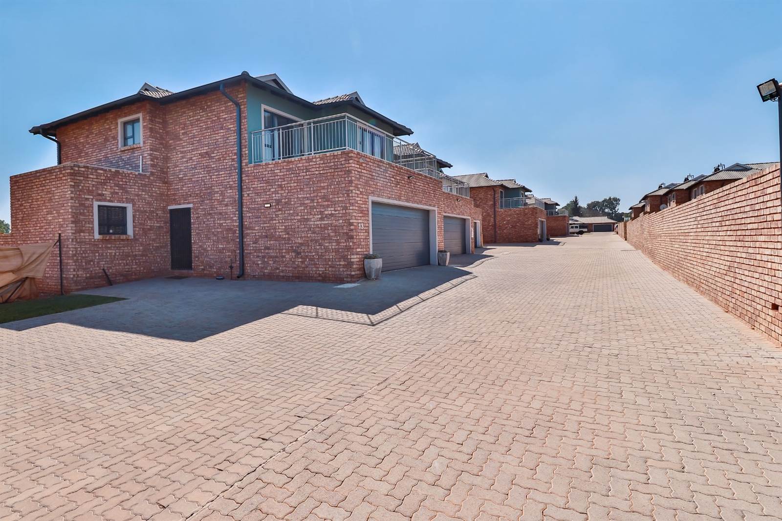 3 Bed Townhouse in Benoni AH photo number 29