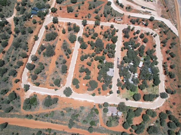 900 m² Land
