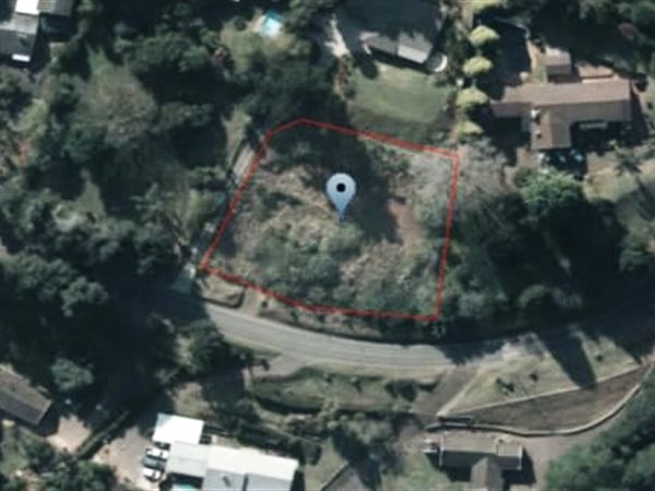 2026 m² Land available in Hillcrest Park