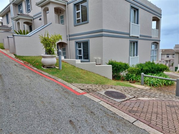 2 Bedroom Townhouse 2 Bedroom Townhouse