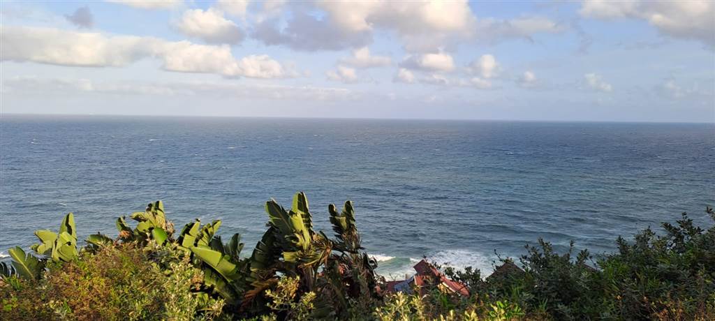 976 m² Land available in Bluff photo number 15
