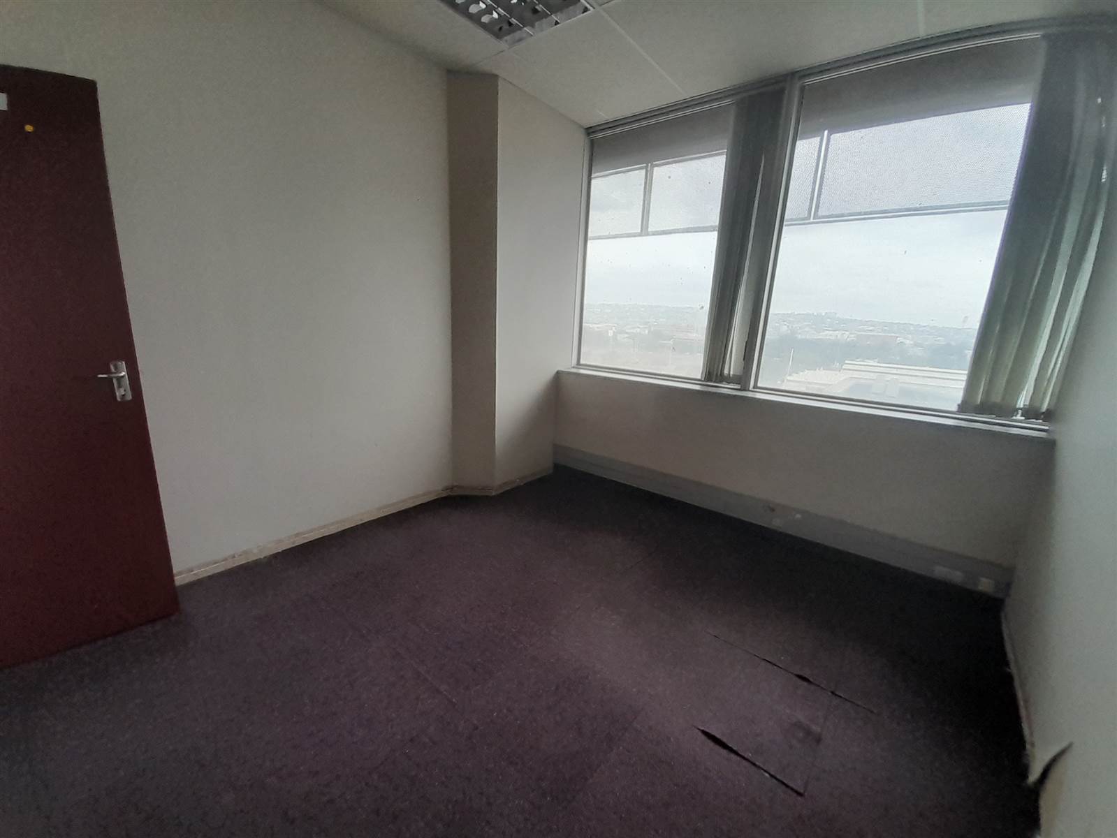 1321.5  m² Commercial space in Durban CBD photo number 4
