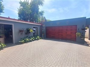 3 Bed House in Plantation