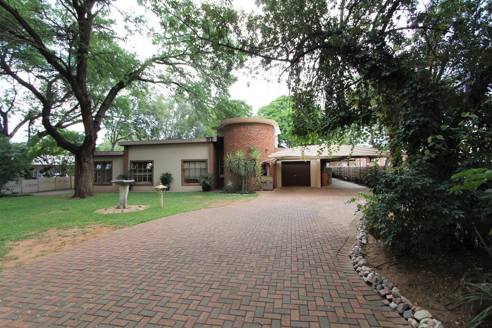 6 Bed House in Modimolle photo number 1