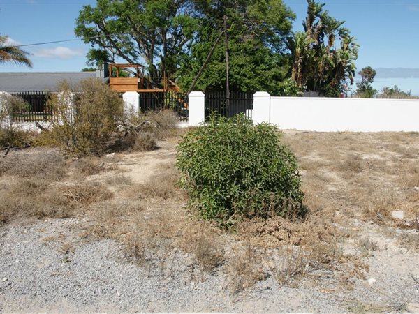 330 m² Land