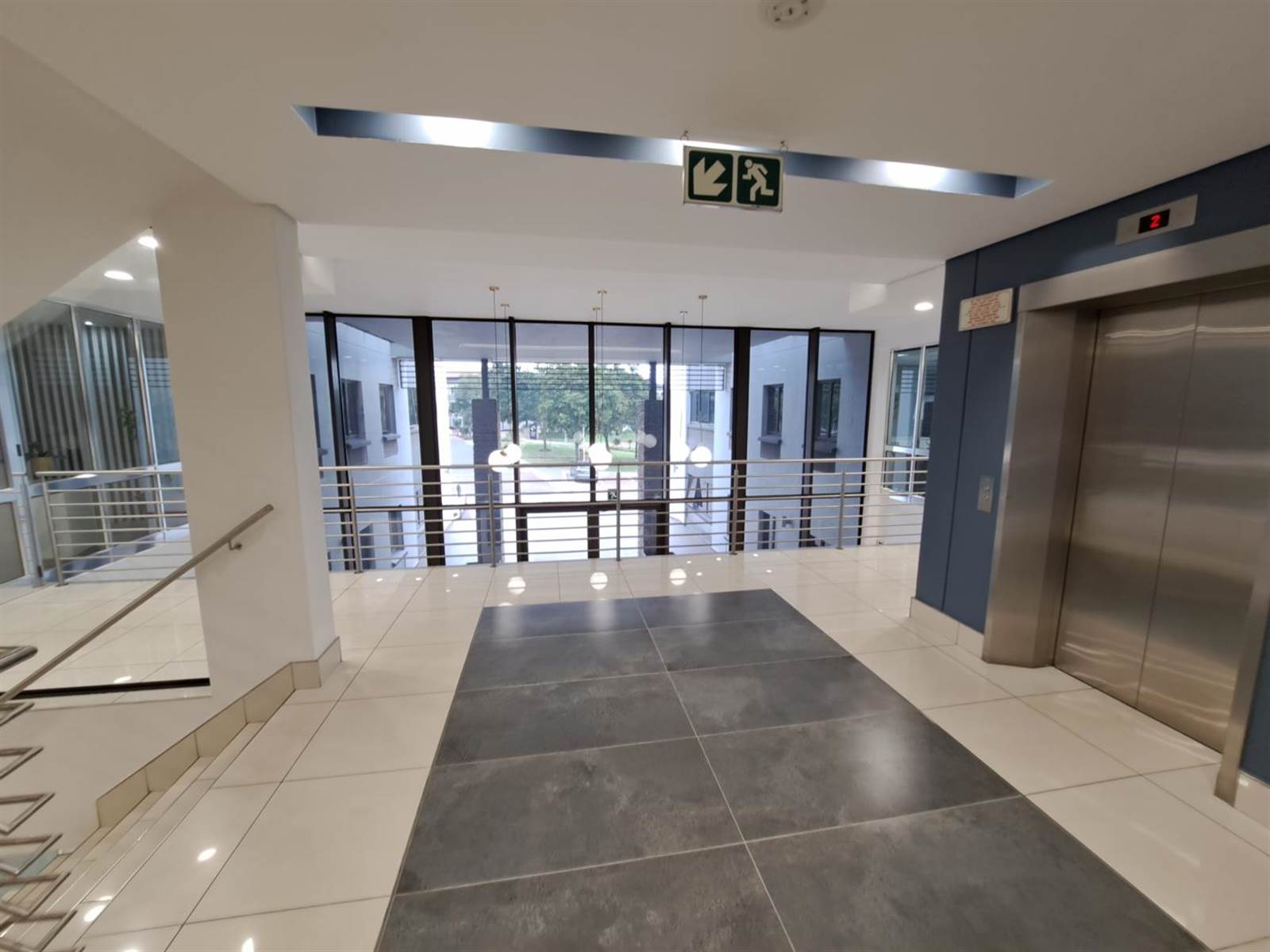815  m² Office Space in Centurion CBD photo number 4