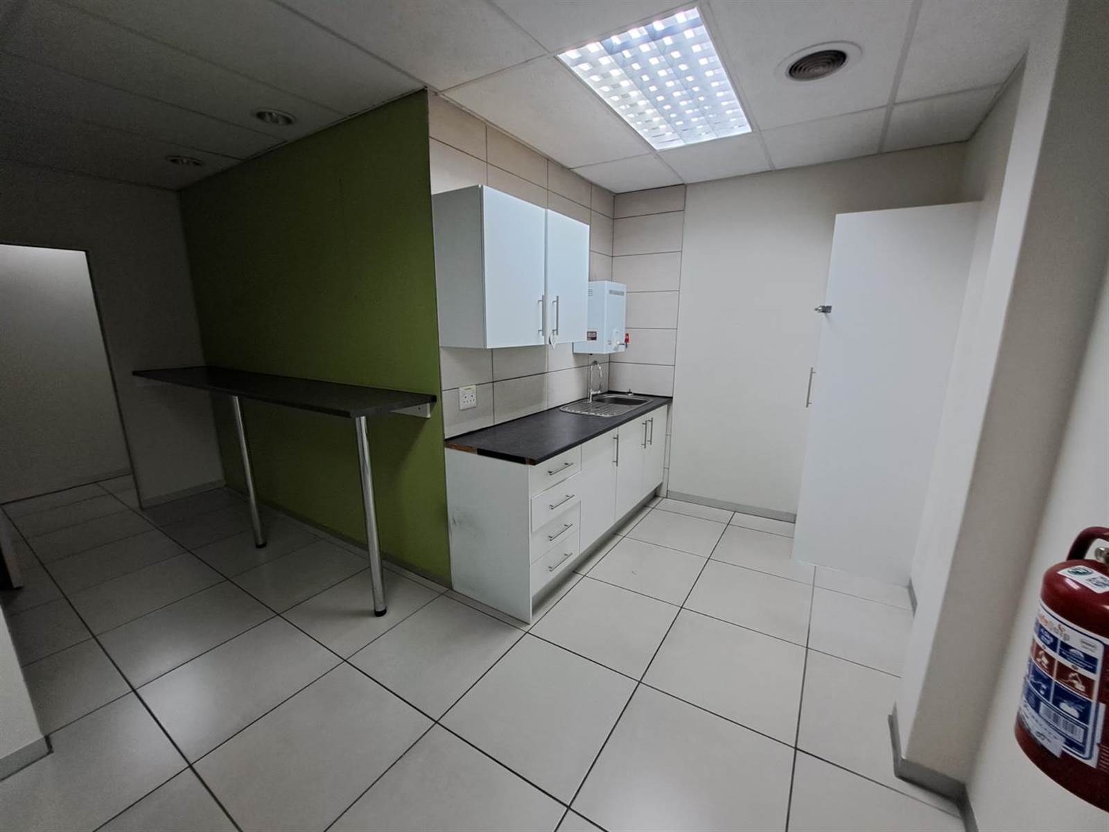 815  m² Office Space in Centurion CBD photo number 14
