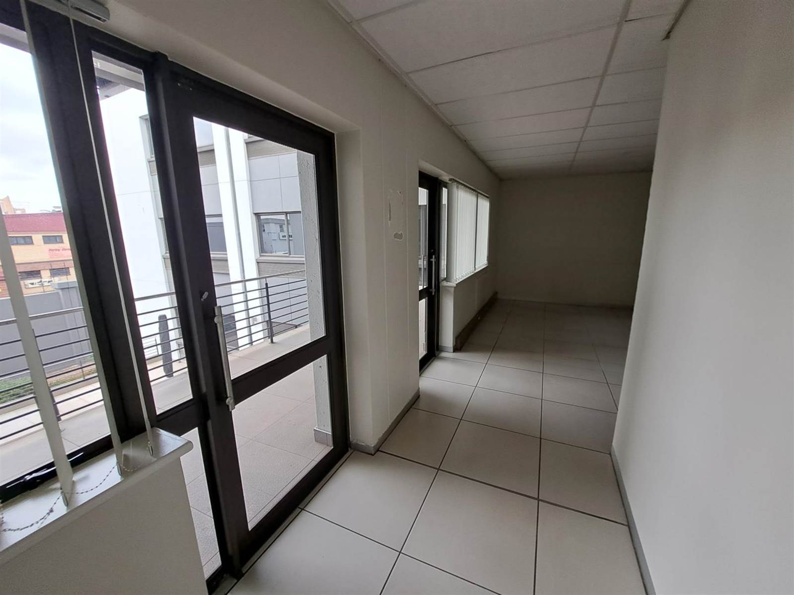 815  m² Office Space in Centurion CBD photo number 5