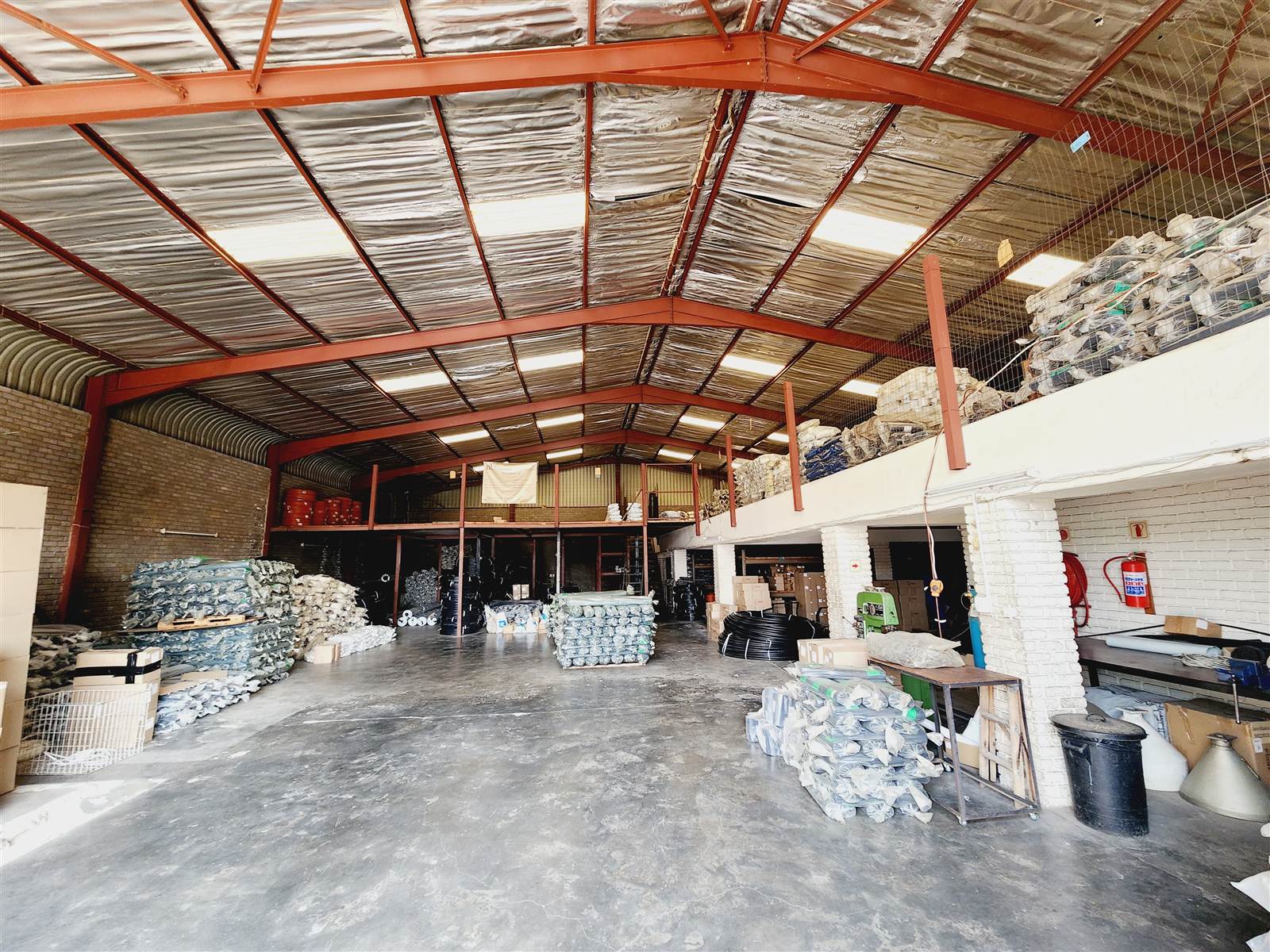 872  m² Industrial space in Kya Sands photo number 2