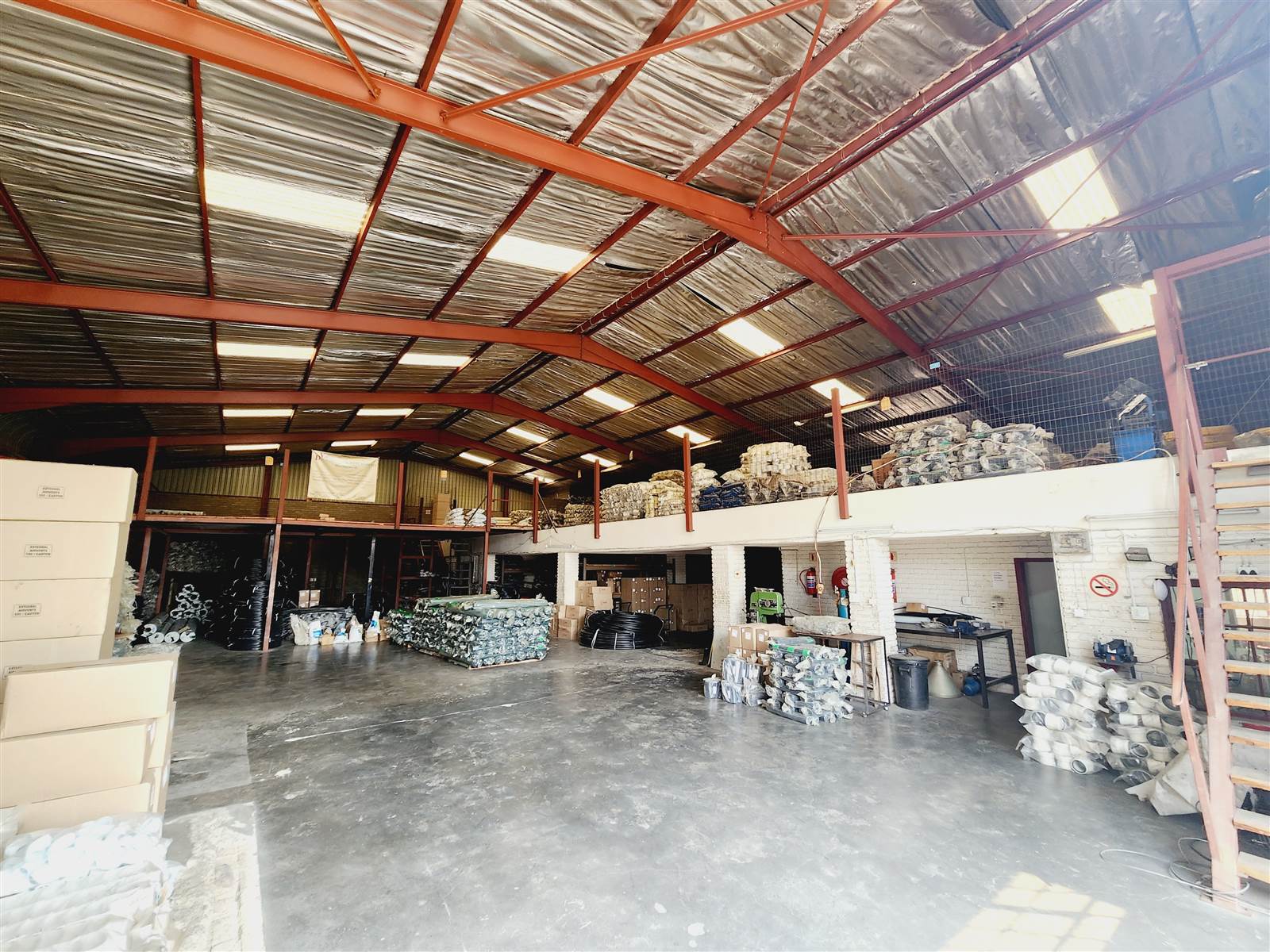 872  m² Industrial space in Kya Sands photo number 3