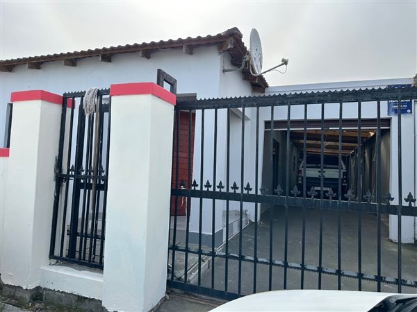 3 Bedroom House