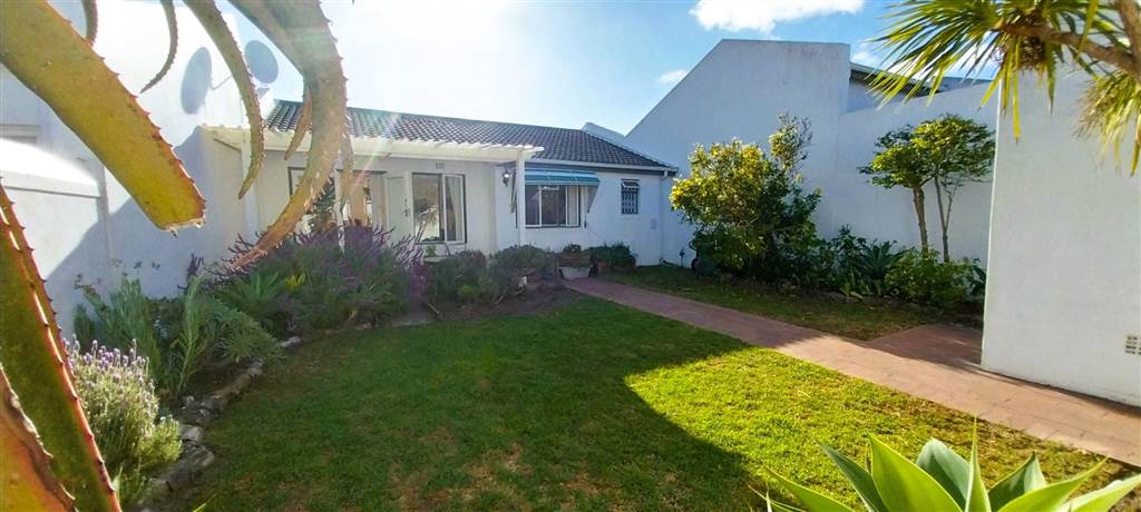 2 Bed House in Fish Hoek photo number 1