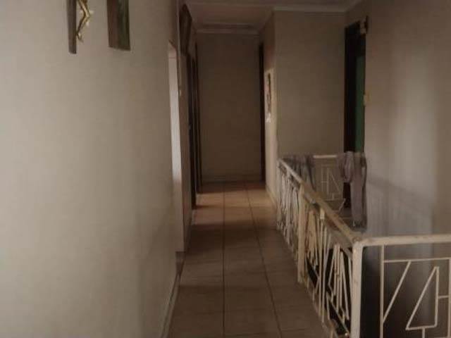 5 Bed House in Stanger Central photo number 5