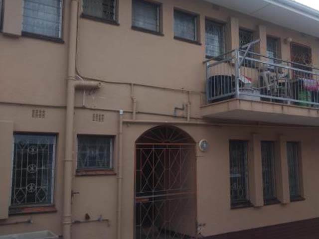 5 Bed House in Stanger Central photo number 10