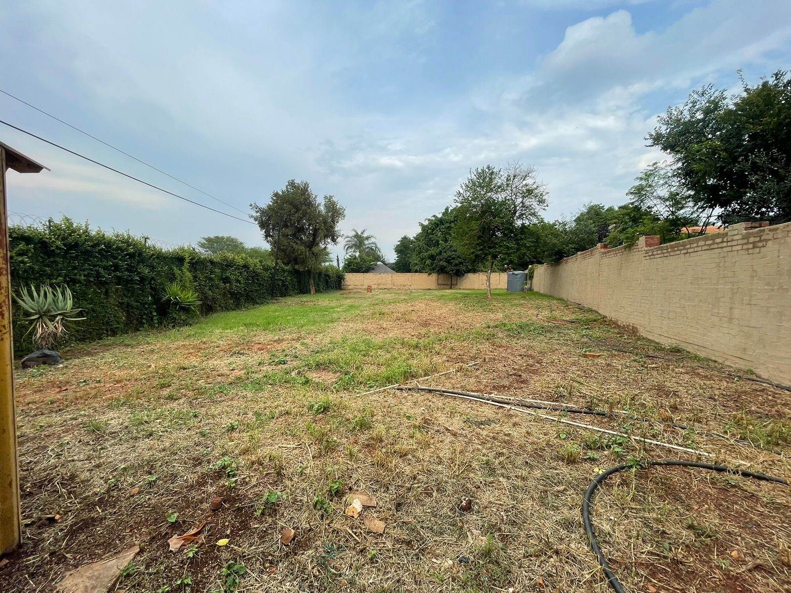 1100 m² Land available in Lynnwood photo number 10