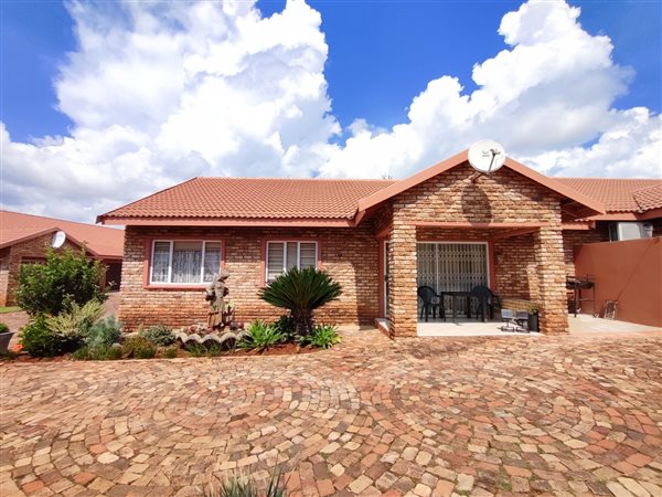 2 Bedroom House