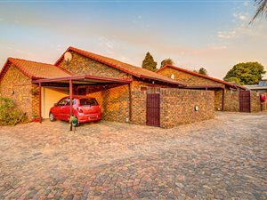 2 Bed Townhouse in Birch Acres
