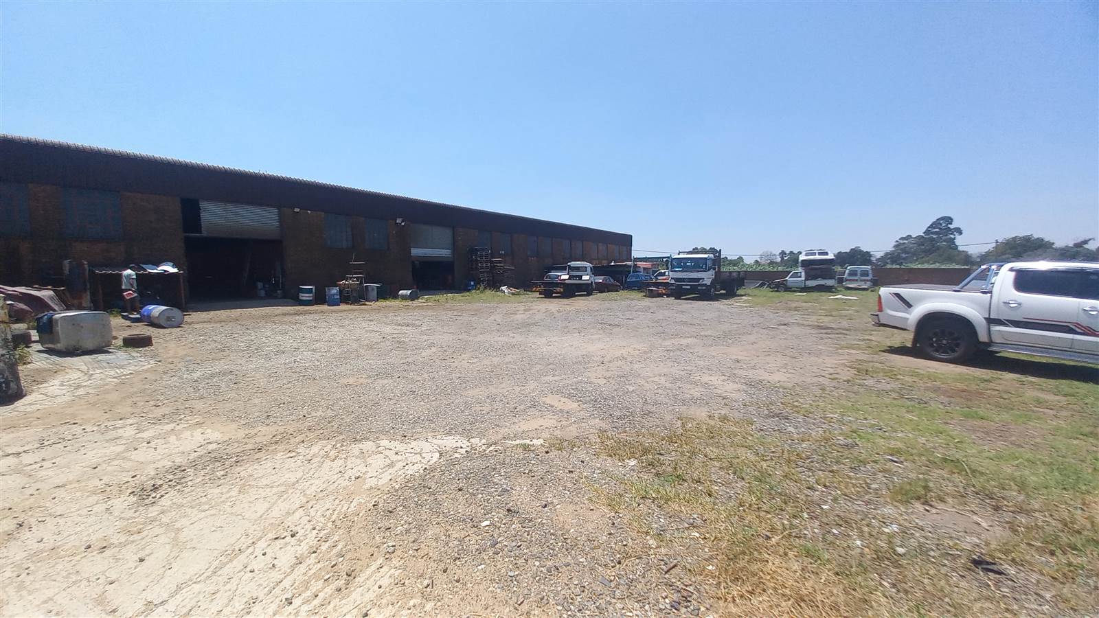 2300  m² Industrial space in Bartlett photo number 8