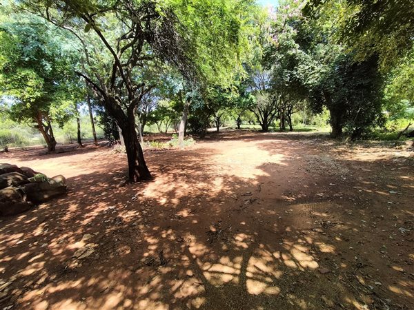 2.2 ha Smallholding in Strydfontein and surrounds