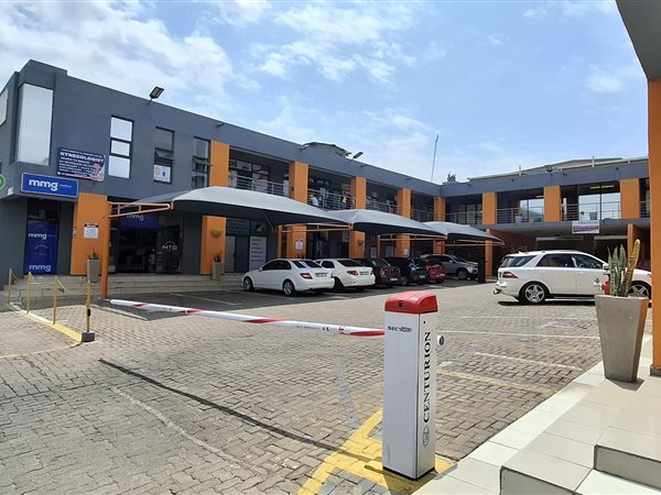 35 m² Commercial space 35 m² Commercial space