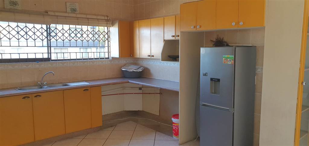 3 Bed Apartment in Manaba photo number 6