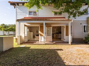Apartment in Keurbooms River