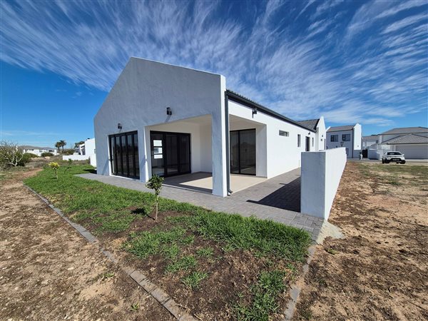 3 Bed House in Shelley Point