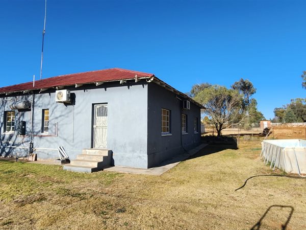 23.1 ha Smallholding 23.1 ha Smallholding
