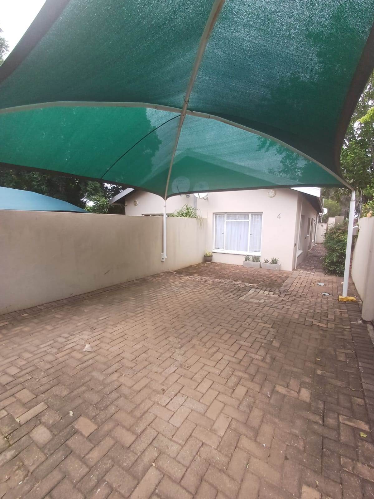 2 Bed Townhouse in Polokwane Central photo number 15