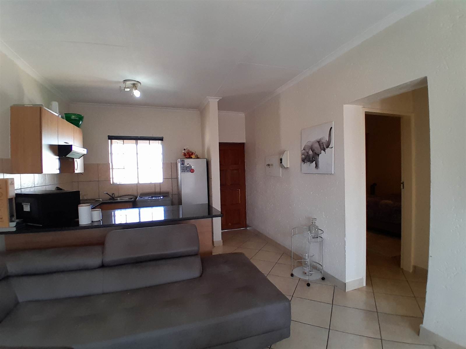 2 Bed Flat in Waterval East photo number 7