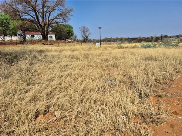 655 m² Land