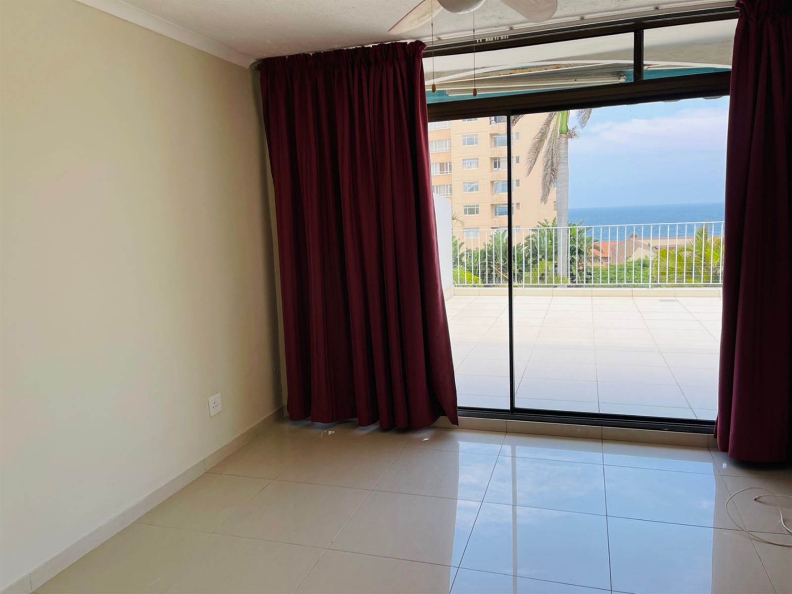 3 Bed Townhouse in Umhlanga Rocks photo number 8