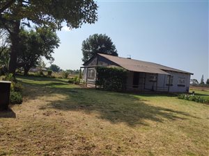 2 ha Farm in Putfontein