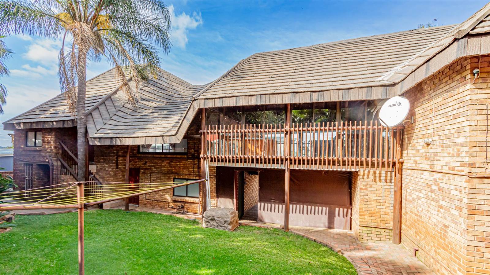 2 Bed Townhouse in Kungwini Country Estate photo number 17