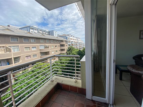 2 Bed Apartment