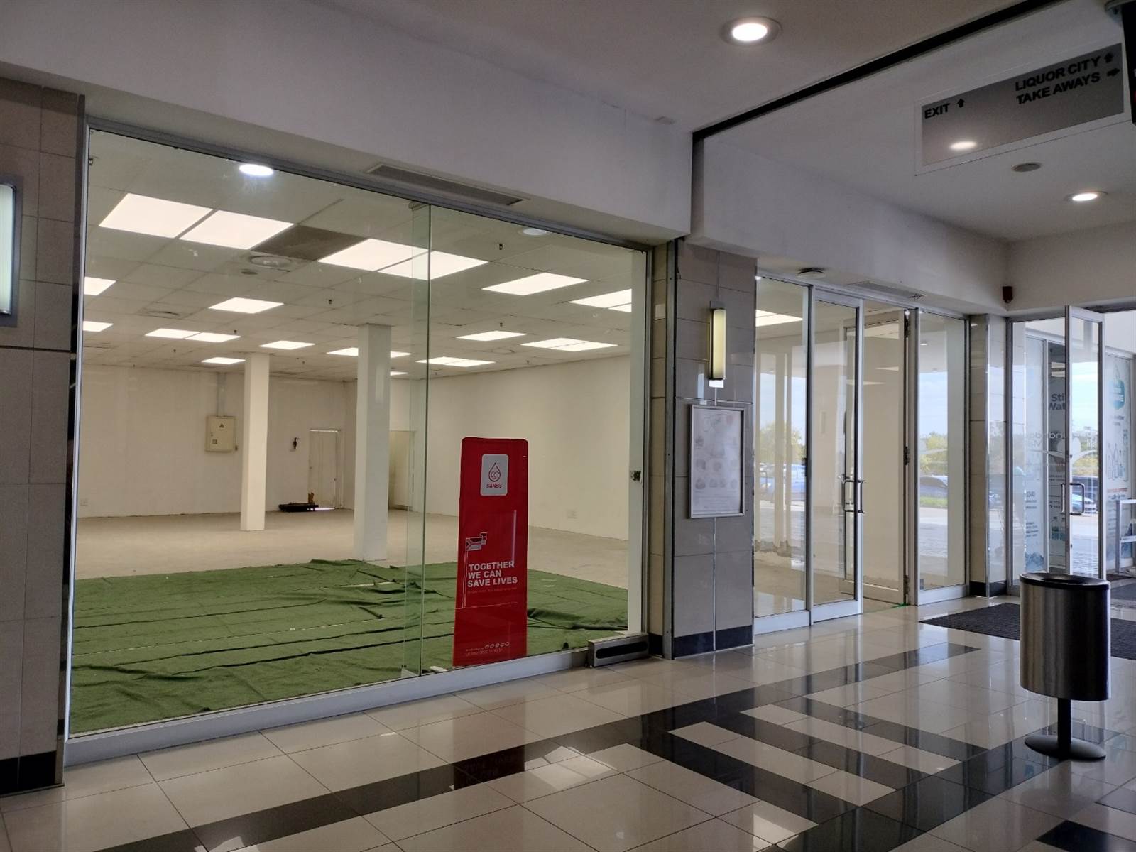 164  m² Commercial space in Randpark Ridge photo number 1