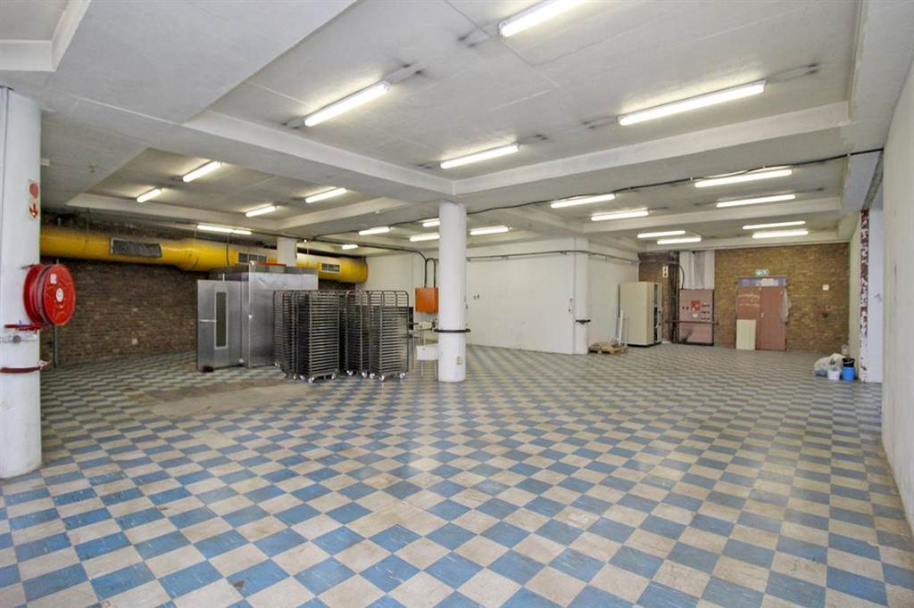 8800  m² Commercial space in Laudium photo number 22