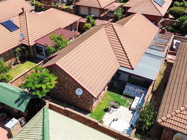 2 Bed House in Doringkloof